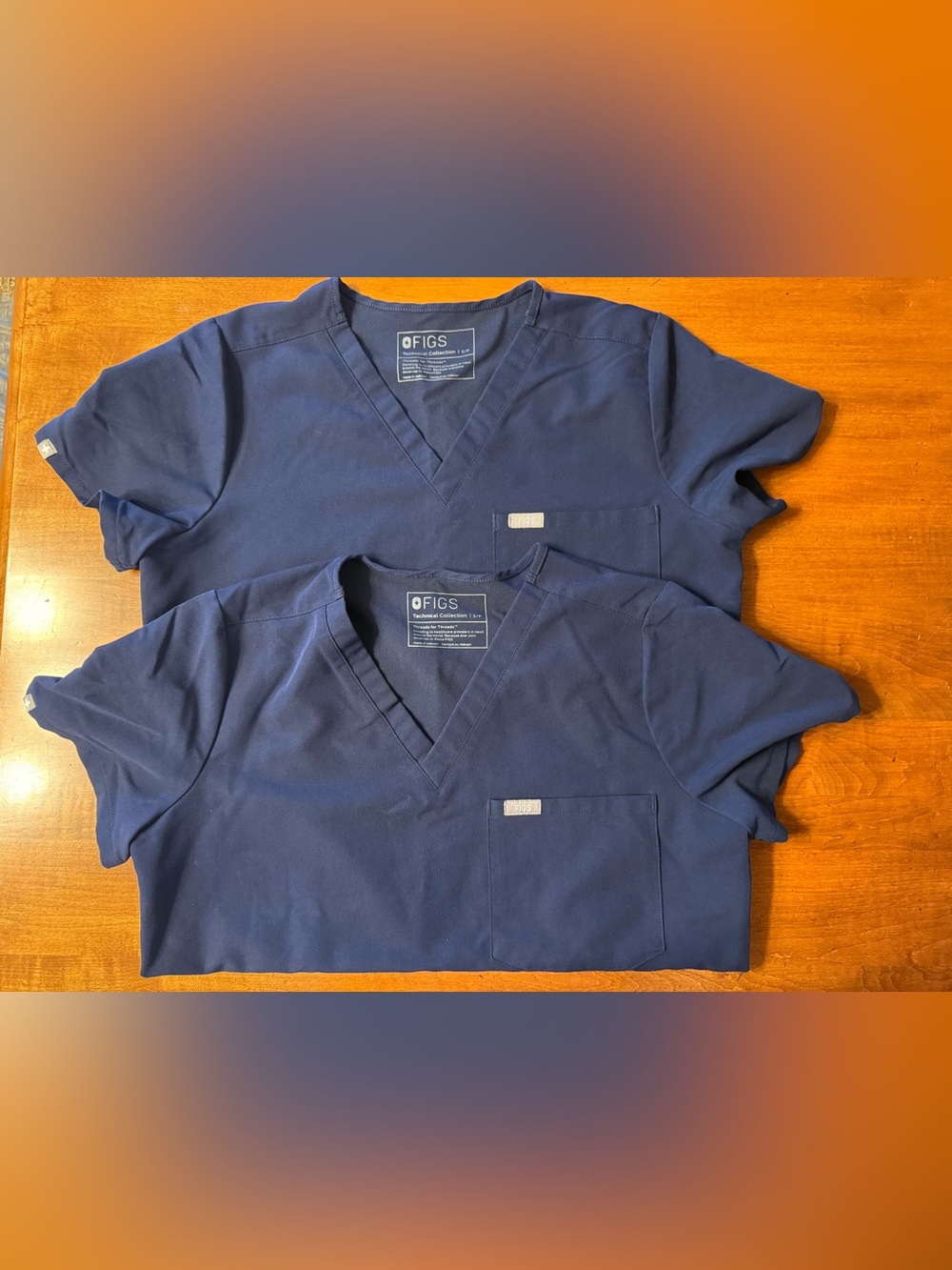 TWO FIGS Navy Catarina scrub top small petite